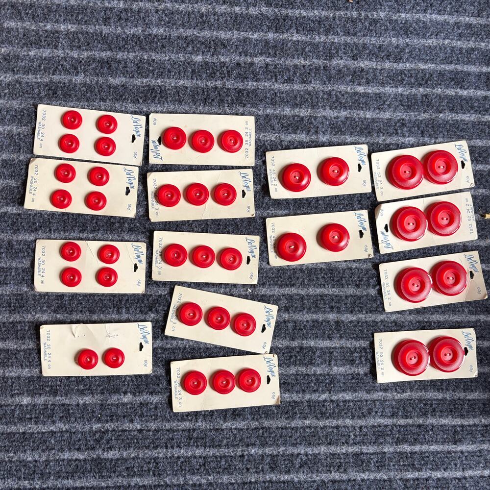 La Vogue Red collectible Buttons Vintage #7032